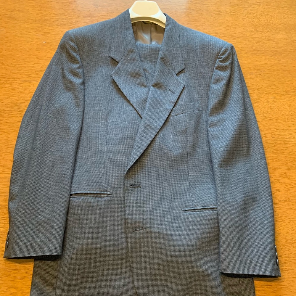 Elegant Charcoal Men's Suit